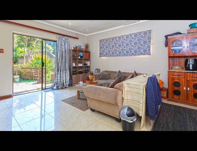 3 BEDROOM HOUSE FOR SALE IN WEST RIDING